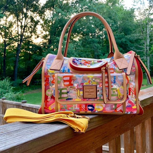 my dog has a cracked paw pad